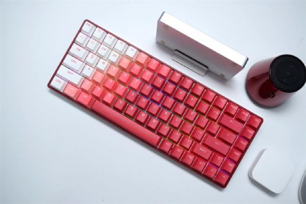 键盘红字键是哪个（键盘上有红色键是啥电脑）-图3