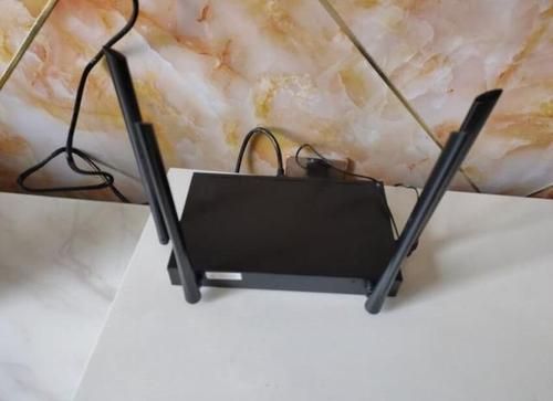 极壹s和dlink816哪个好(极壹s路由器hc5661支持千兆宽带吗)-图3 极壹s和dlink816哪个好(极壹s路由器hc5661支持千兆宽带吗)-图3