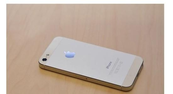 iphone4哪个系统好（iPhone4和iPhone5哪个好）-图1