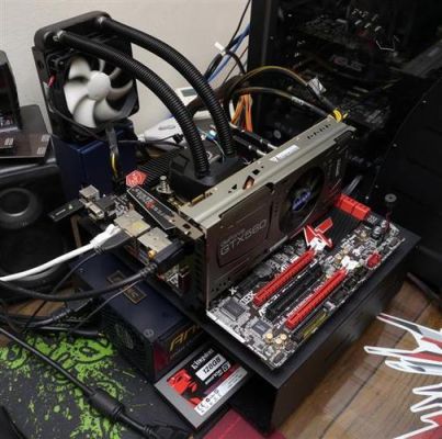 显卡和cpu哪个更需要水冷(显卡水冷和cpu水冷是一样的吗)-图3 显卡和cpu哪个更需要水冷(显卡水冷和cpu水冷是一样的吗)-图3
