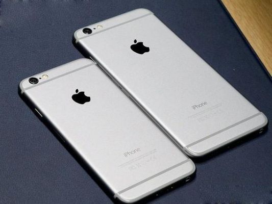 iphone6和plus哪个好（苹果6和plus哪个好）