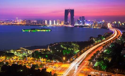 上海和苏州哪个更适合居住(上海和苏州哪个更宜居)-图2 上海和苏州哪个更适合居住(上海和苏州哪个更宜居)-图2