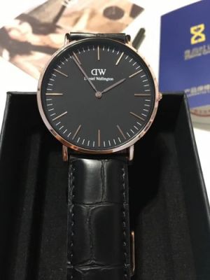 DW手表和hw手表哪个好(dw手表好么)-图3 DW手表和hw手表哪个好(dw手表好么)-图3