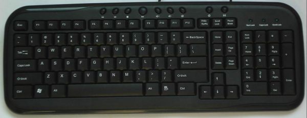 电脑键盘上哪个是键（电脑键盘上哪个是键盘）-图3