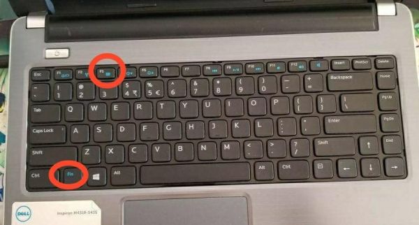 在键盘上哪个键是关闭屏幕（电脑键盘哪个是关闭屏幕的）