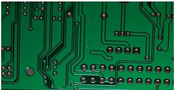 怎么去掉pcb上绿油(pcb上的绿油是什么作用)-图3 怎么去掉pcb上绿油(pcb上的绿油是什么作用)-图3