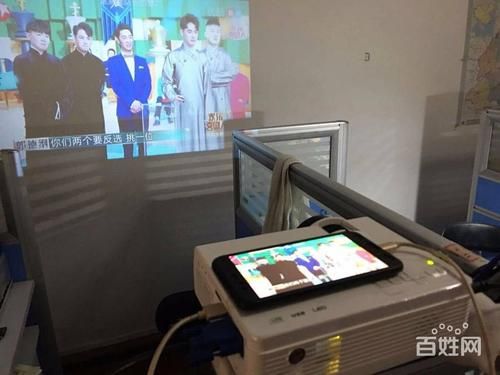济南投影设备(济南投影机批发)-图2 济南投影设备(济南投影机批发)-图2