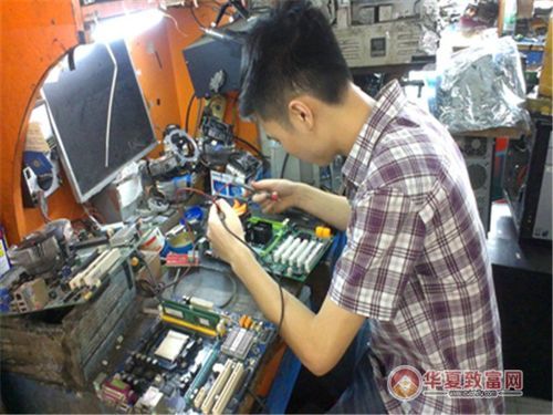 维修什么设备赚钱（做什么维修赚钱）