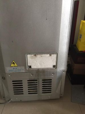 冰箱背板怎么拆卸(冰箱背板怎么拆卸视频教程)-图3 冰箱背板怎么拆卸(冰箱背板怎么拆卸视频教程)-图3