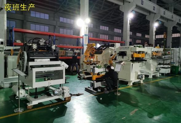 工厂新设备投入报道（新设备投入生产稿件）