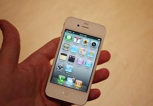 iphone4s哪个版本好（苹果4s用哪个版本好）