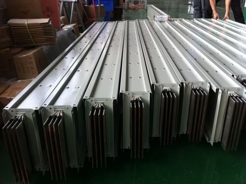 高压侧铜母线怎么选（高压母线是什么材料）