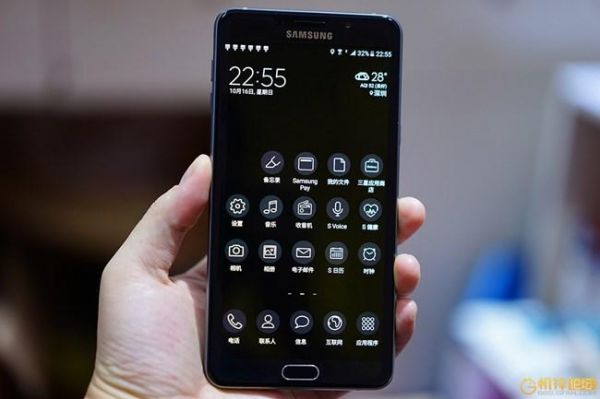 三星c9哪个系统好（三星c9系统最新更新）