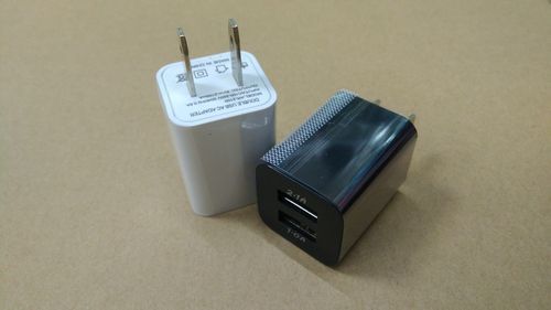 usb充电器老化标准(充电器老化对手机有影响吗)-图2 usb充电器老化标准(充电器老化对手机有影响吗)-图2
