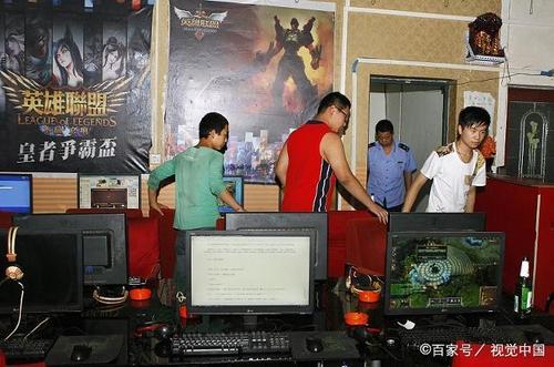 怎么可以知道在哪个网吧哦（怎么查看在哪个网吧上过网）