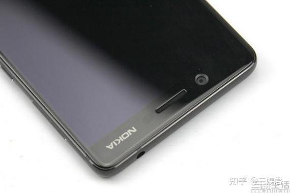 诺基亚720和720t哪个好（诺基亚720参数）