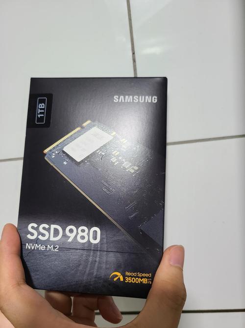 1tb跟240gb哪个大(1t固态硬盘和240g 1t哪个好)-图2 1tb跟240gb哪个大(1t固态硬盘和240g 1t哪个好)-图2