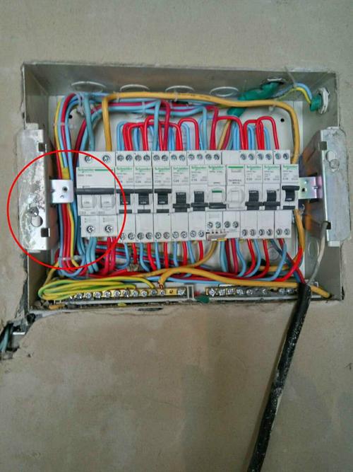国外标准配电箱接线（配电箱外部接线）