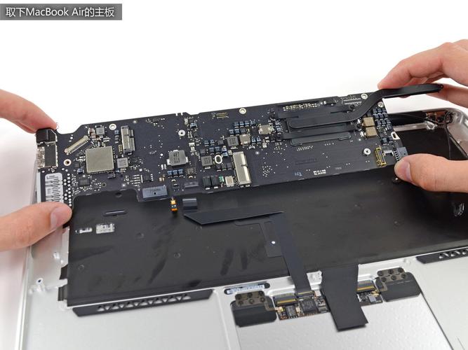 MacBook电源怎么拆开（macbookair电源排线怎么拆）