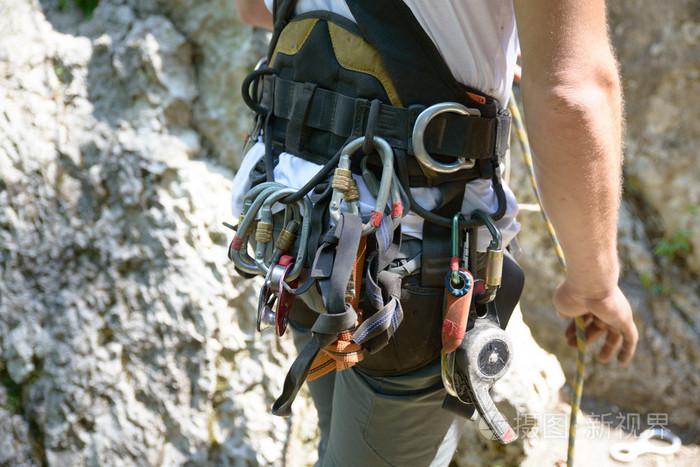 智能登山辅助设备（登山辅助工具）